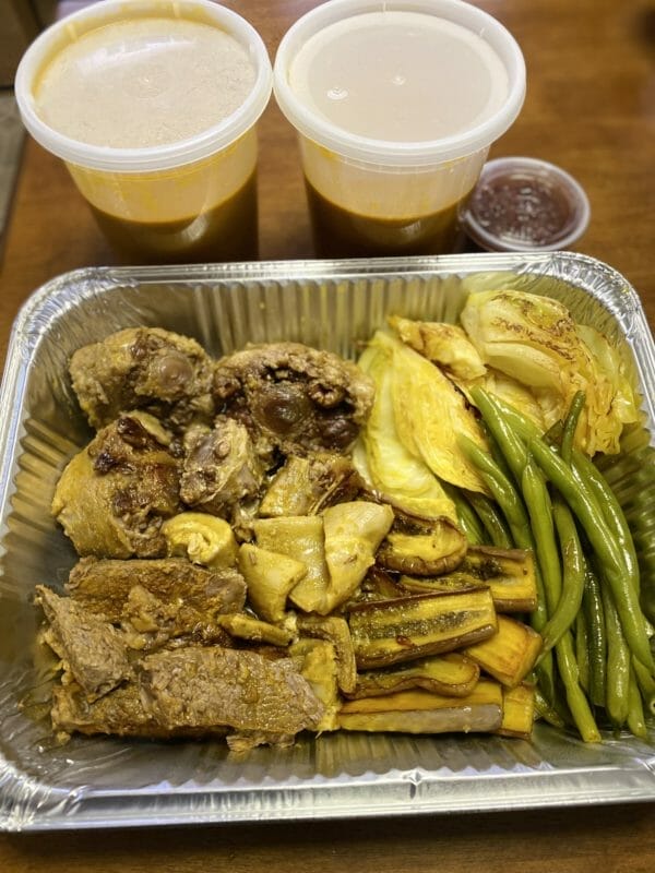 beef kare kare tray